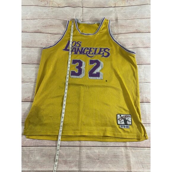 LA Lakers #32 Throwback Black Top Edition Jersey By Authentic Brand - 3XL - Picture 5 of 12
